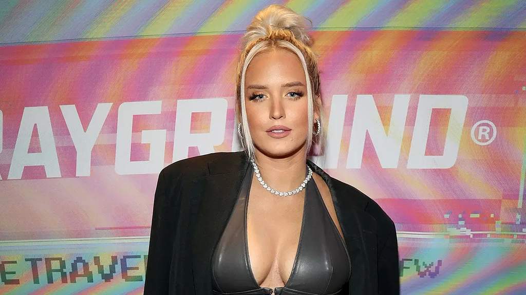 Country singer Macy Kate attending an immersive fashion show event