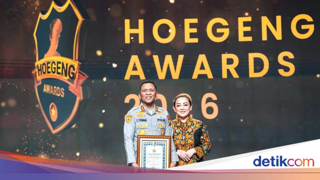 Sidoarjo Police Chief Kombes Christian Tobing at the national awards ceremony
